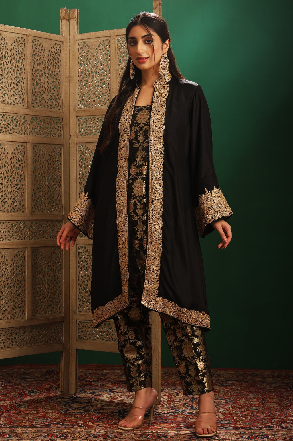 KAINA TILLA EMBROIDED BLACK JACKET