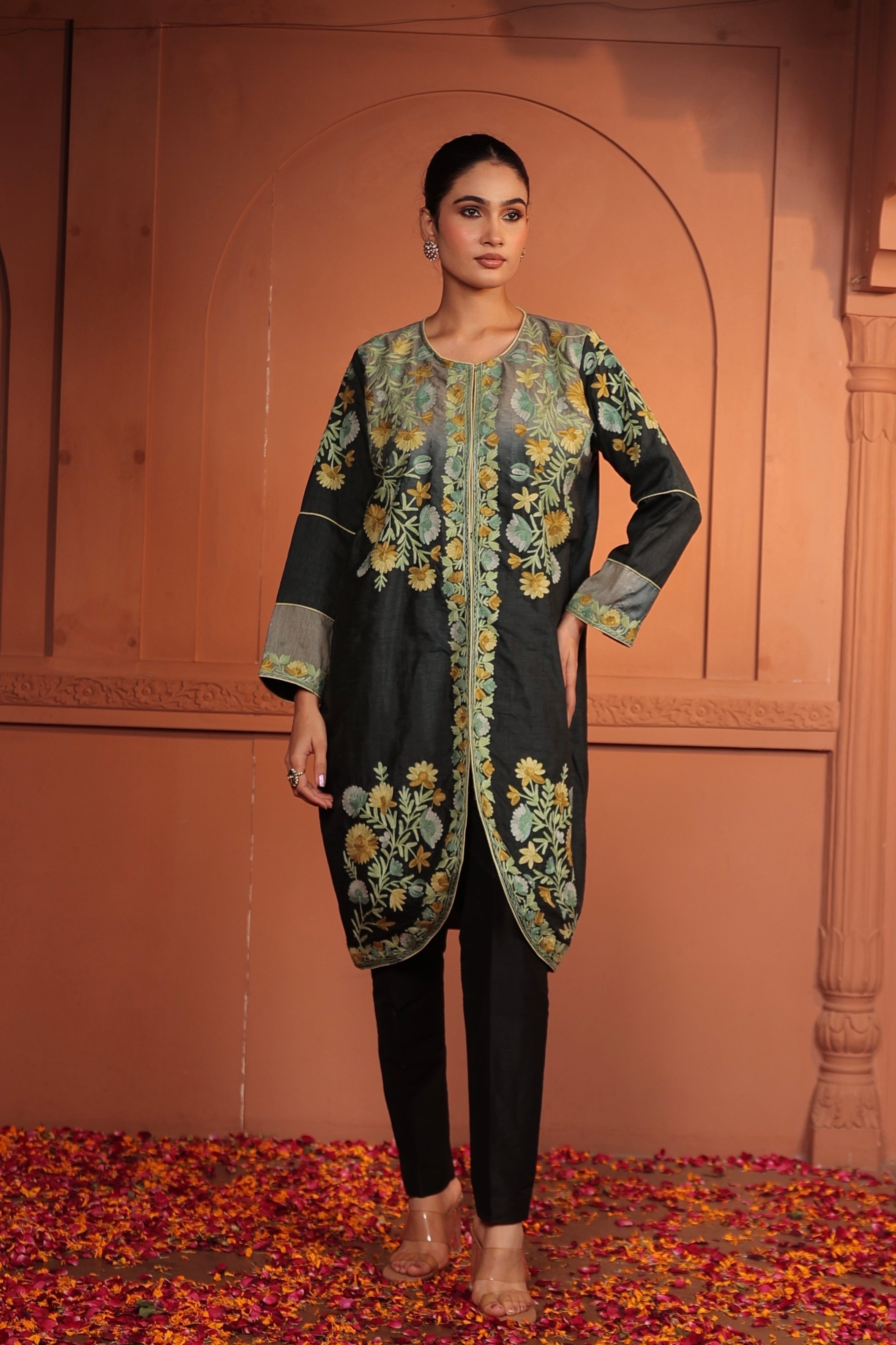 NIKHAT EMBROIDED JACKET - BLACK