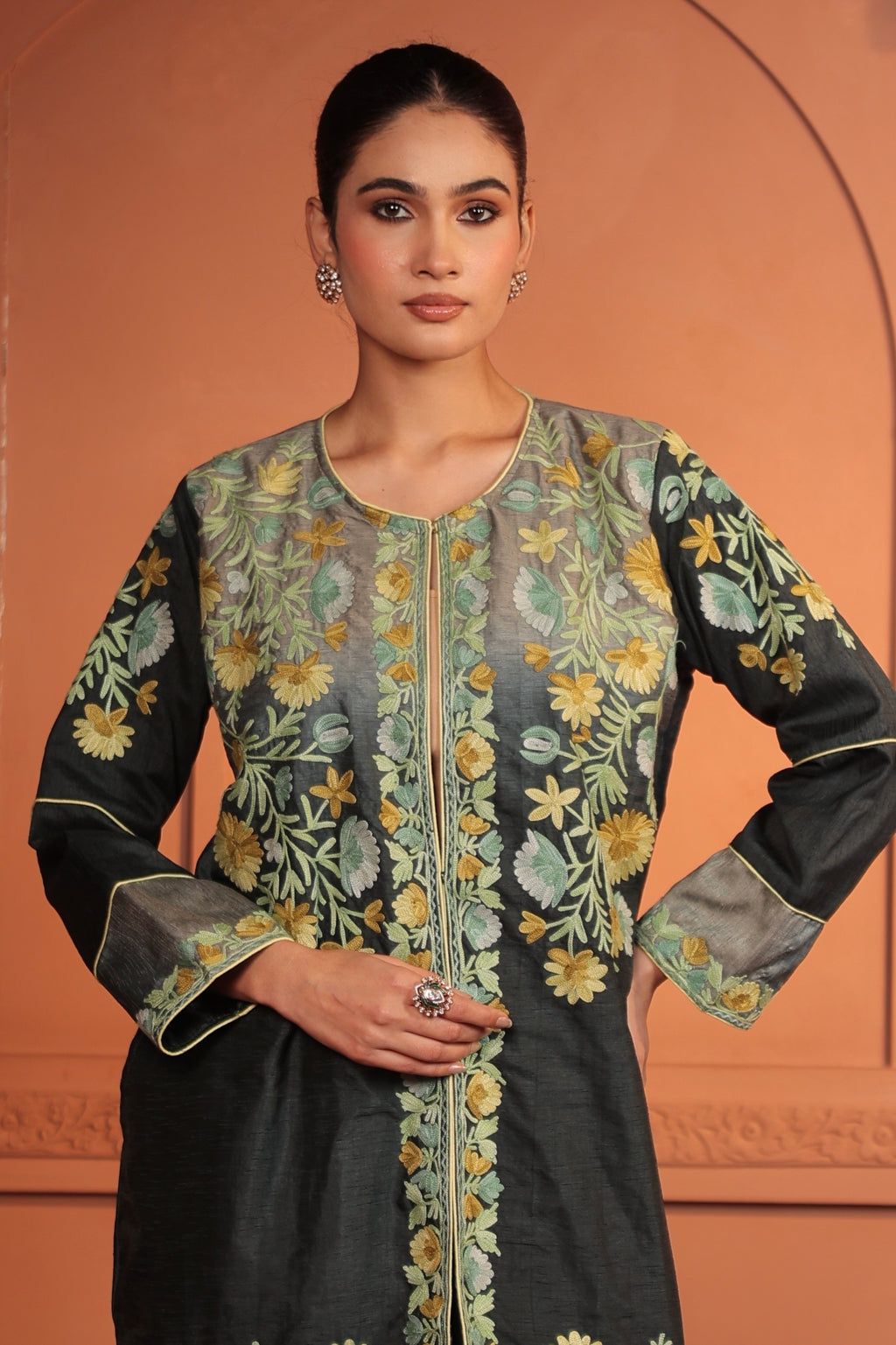 NIKHAT EMBROIDED JACKET - BLACK