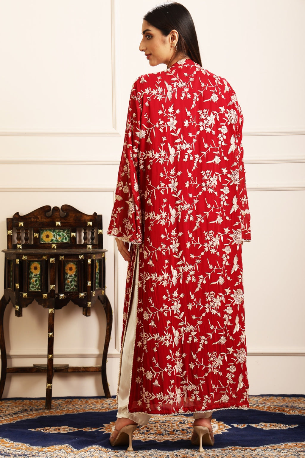 RUHAB GARA EMBROIDED JACKET - RED