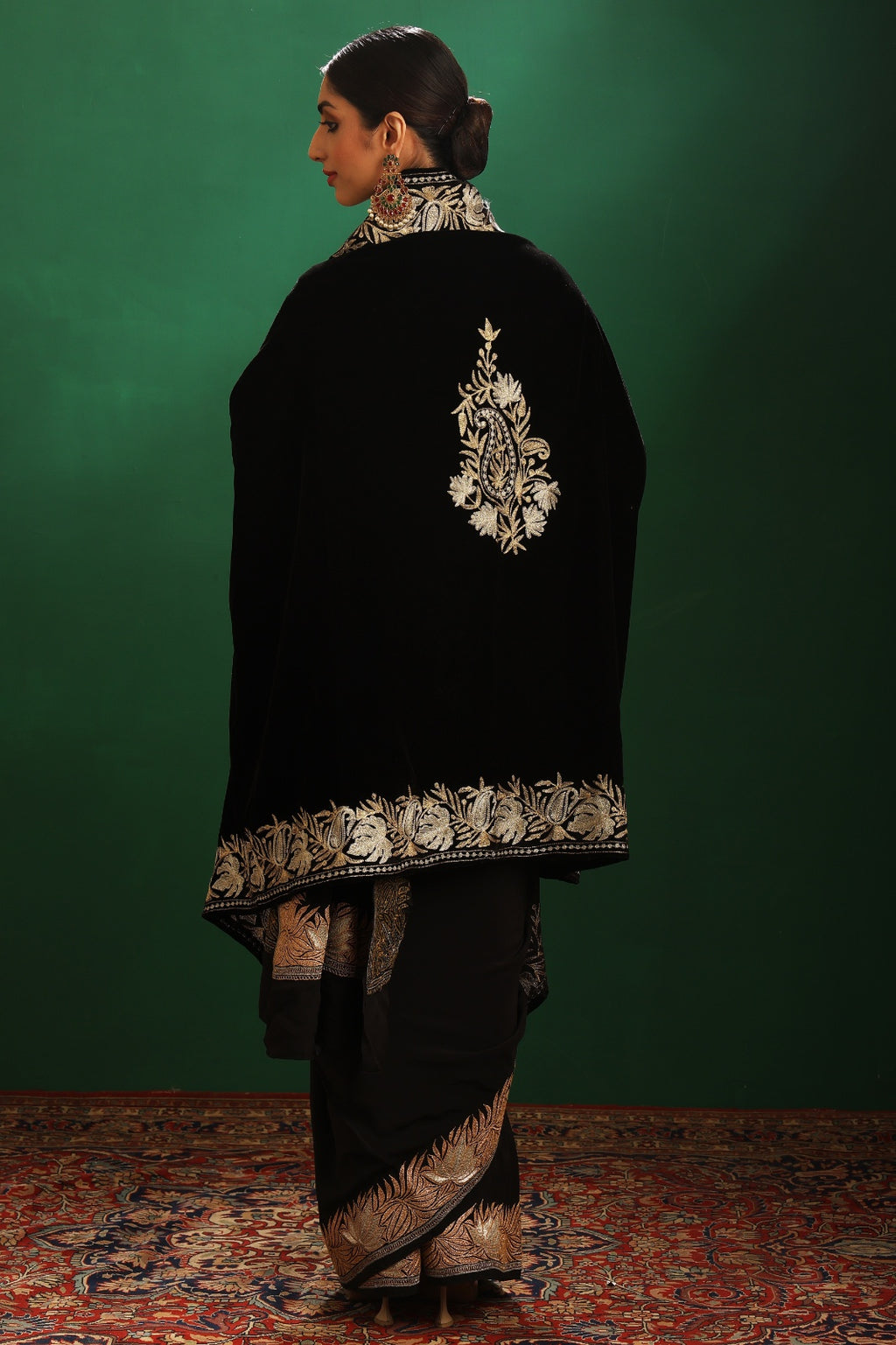 RUH  VELVET TILLA EMBROIDED CAPE - BLACK