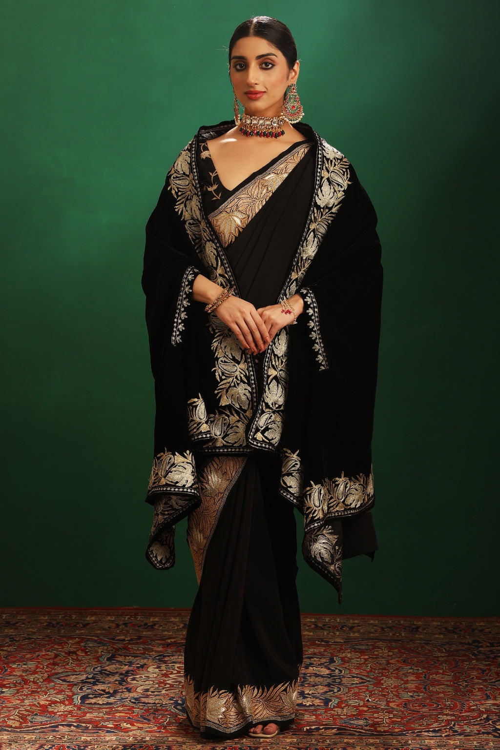 RUH  VELVET TILLA EMBROIDED CAPE - BLACK