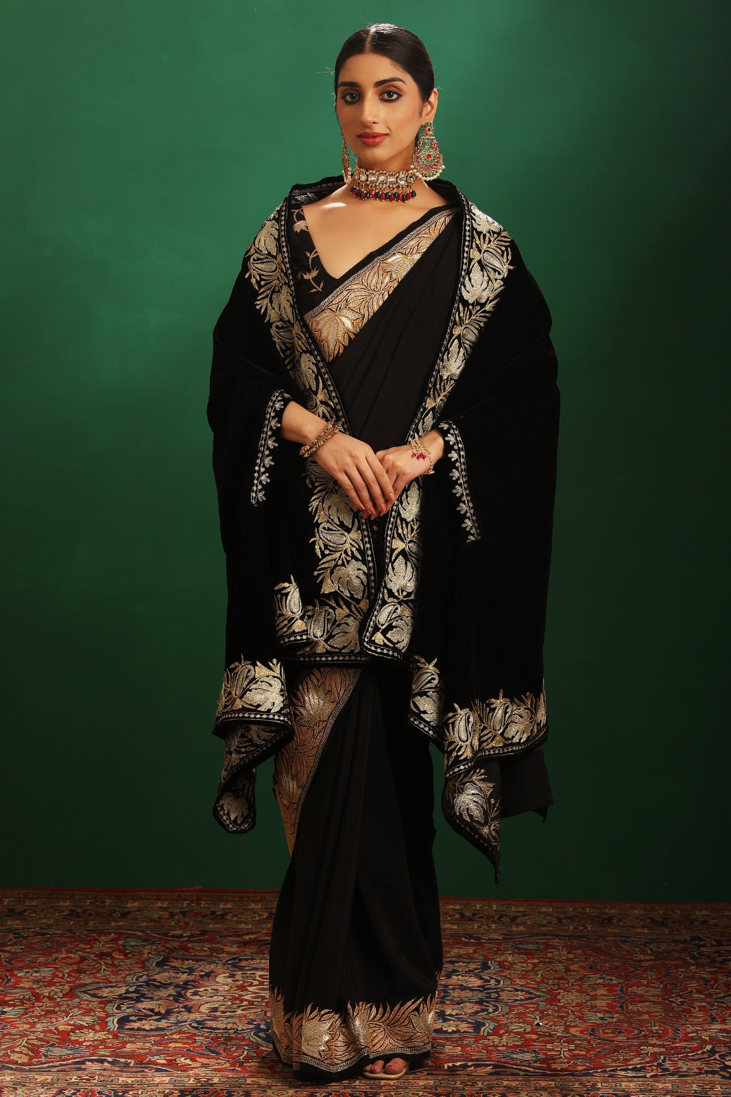 RUH  VELVET TILLA EMBROIDED CAPE - BLACK