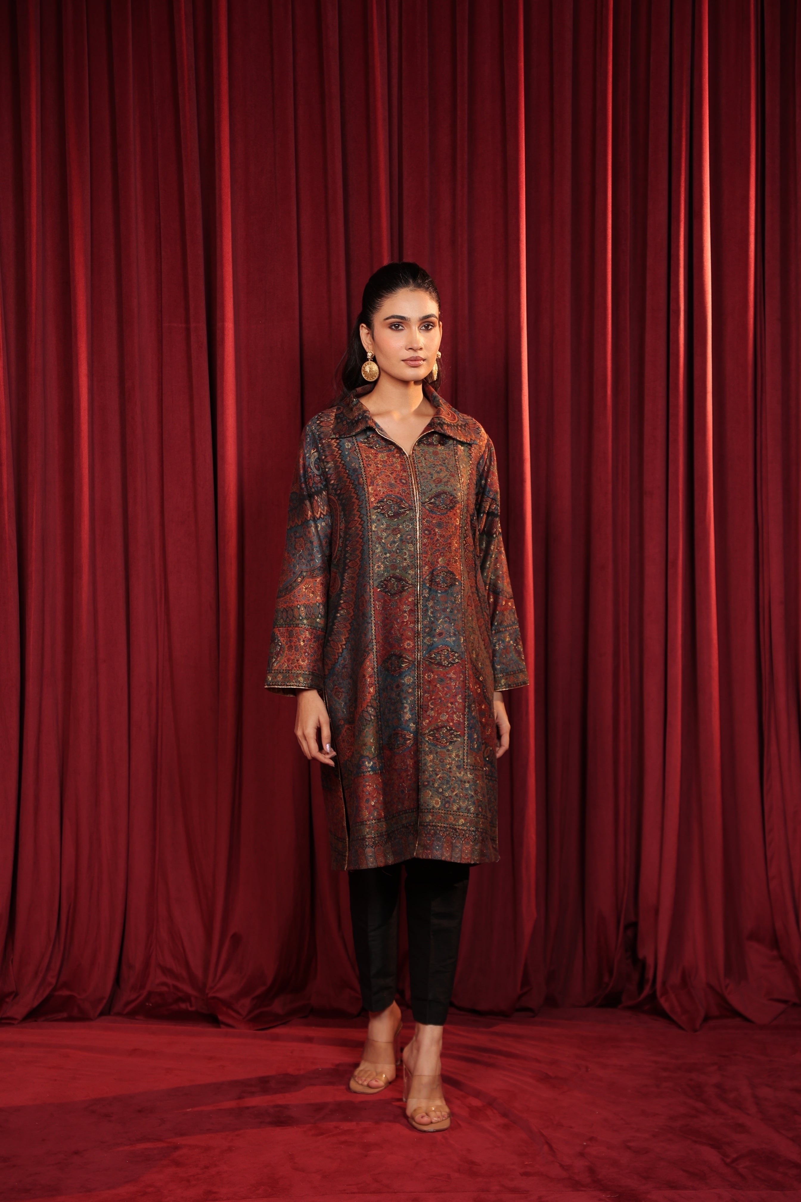 SAMAA JACKET - BLACK