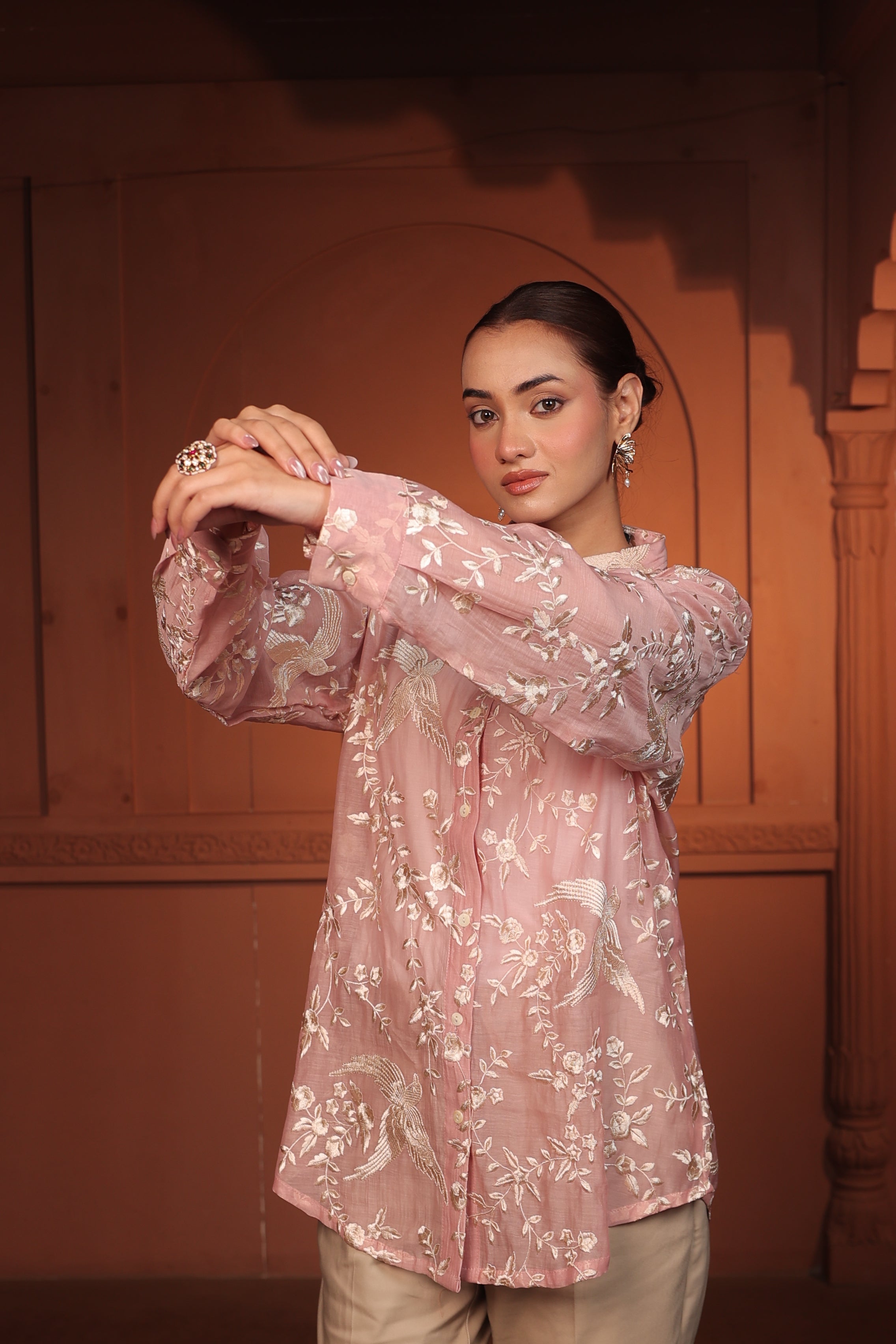 SERA GARA EMBROIDED SHIRT