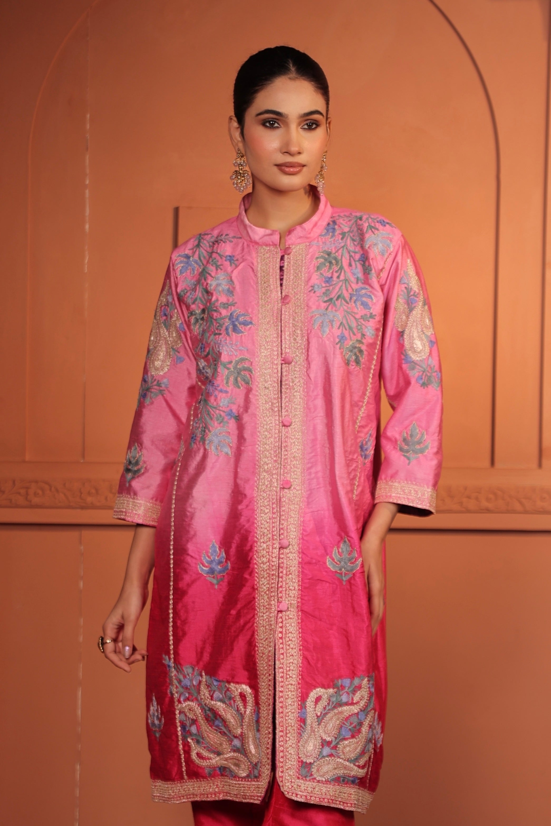 TAHIRA EMBROIDED JACKET - PINK